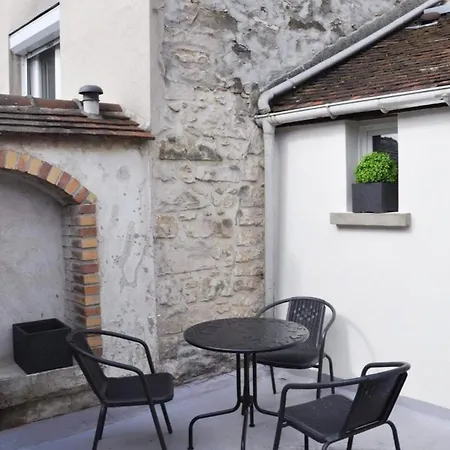 Fontainebleau - Chez Andrea Apartment Exterior photo